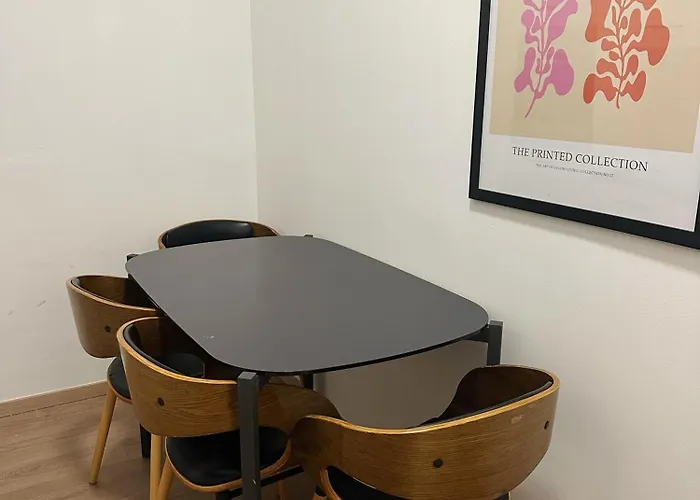 5 Betten Montuerwhonung Mit Waschmaschine *