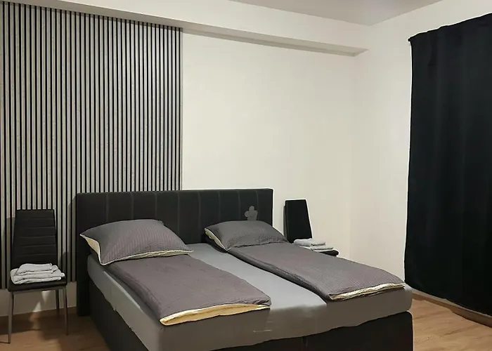 5 Betten Montuerwhonung Mit Waschmaschine Appartement